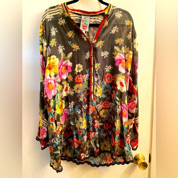 Johnny Was Silk Shirt Size L - Picture 3 of 5